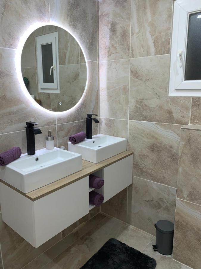 Sandspa Logement Avec Jacuzzi Orange  Luaran gambar